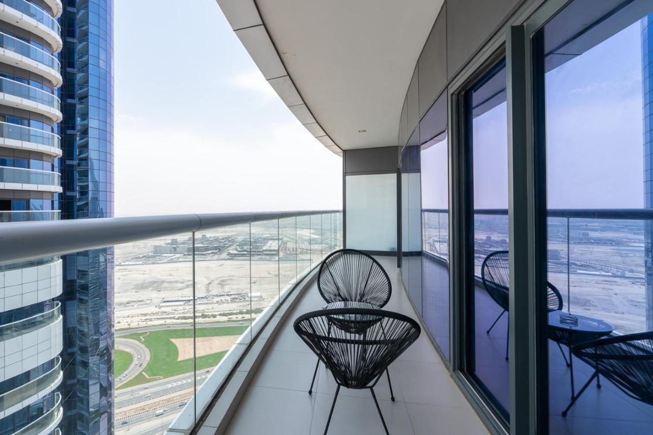 Globalstay Damac Towers By Paramount In Business Bay Dubai Exterior photo