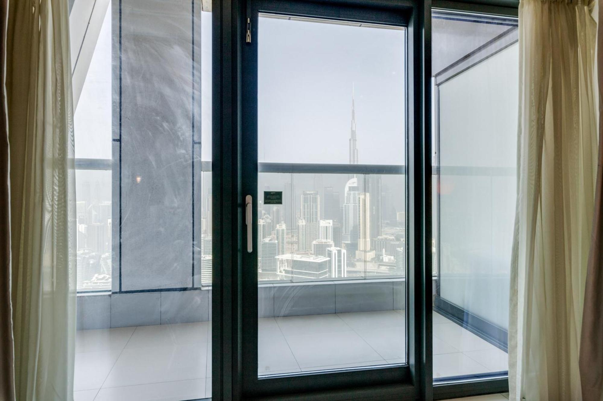 Globalstay Damac Towers By Paramount In Business Bay Dubai Exterior photo